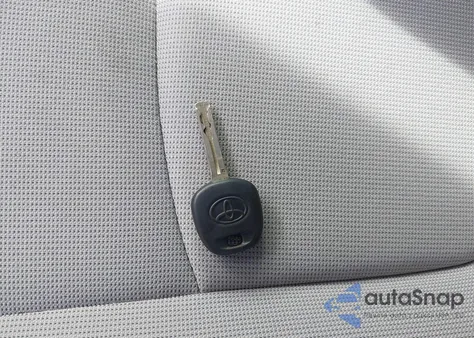 2020 Toyota Corolla Le z USA, uszkodzony, nr VIN JTDEPRAE1LJ013984